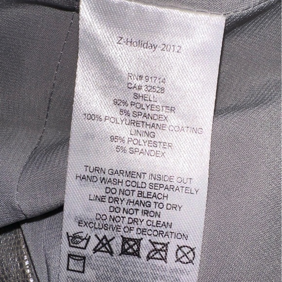 AX- Armani Exchange silver/metallic gray reptilian print faux leather blazer•Sz8 - Picture 15 of 16